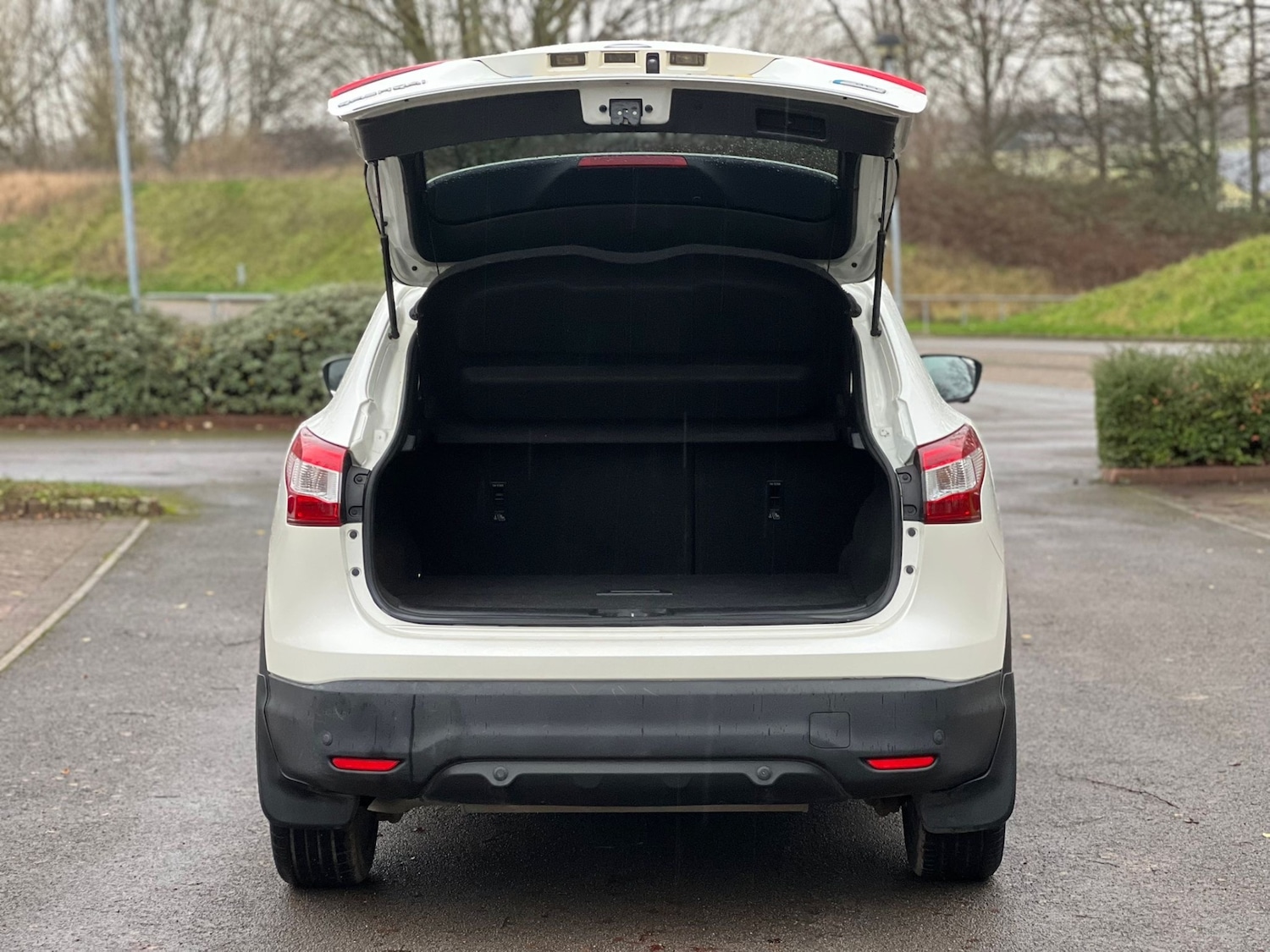 Used Nissan Qashqai 2014 for sale - 76980326: Photo 8