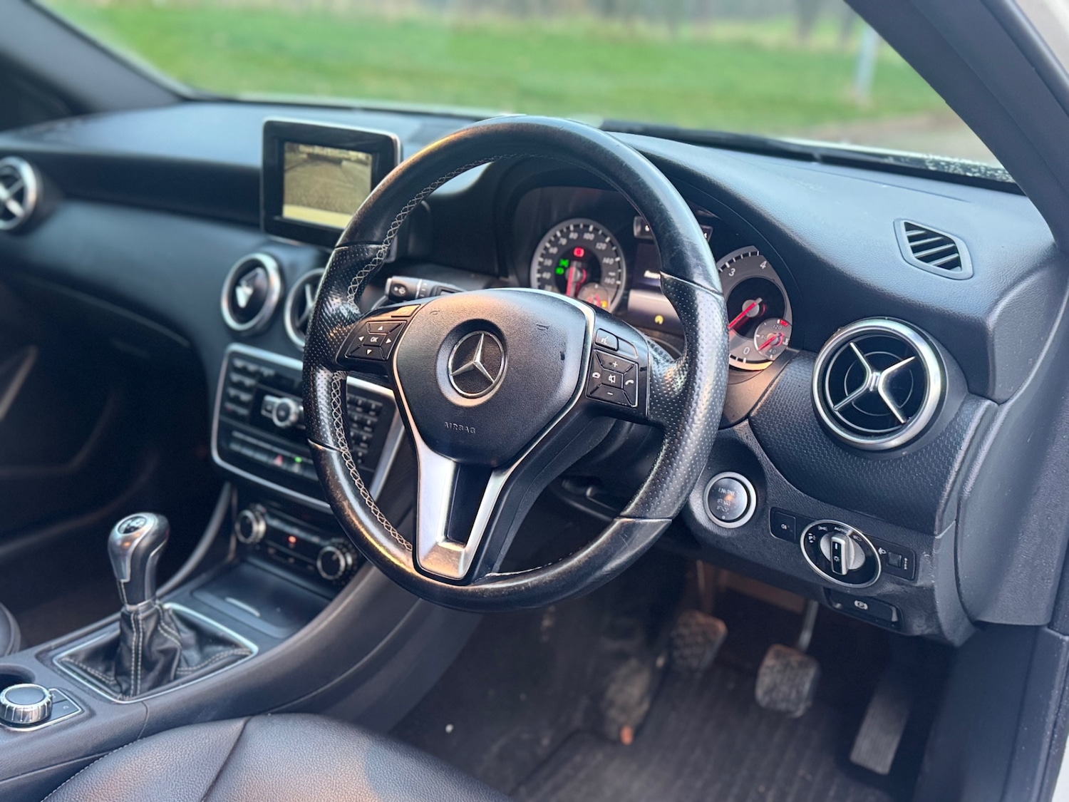 Used Mercedes-Benz A-Class 2015 for sale - 77080916: Photo 10