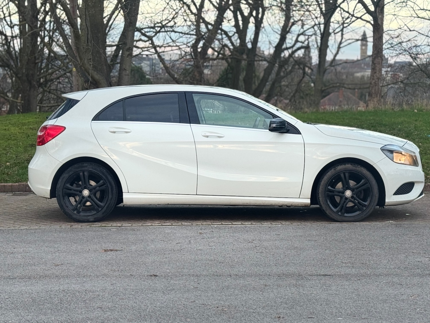 Used Mercedes-Benz A-Class 2015 for sale - 77080916: Photo 5