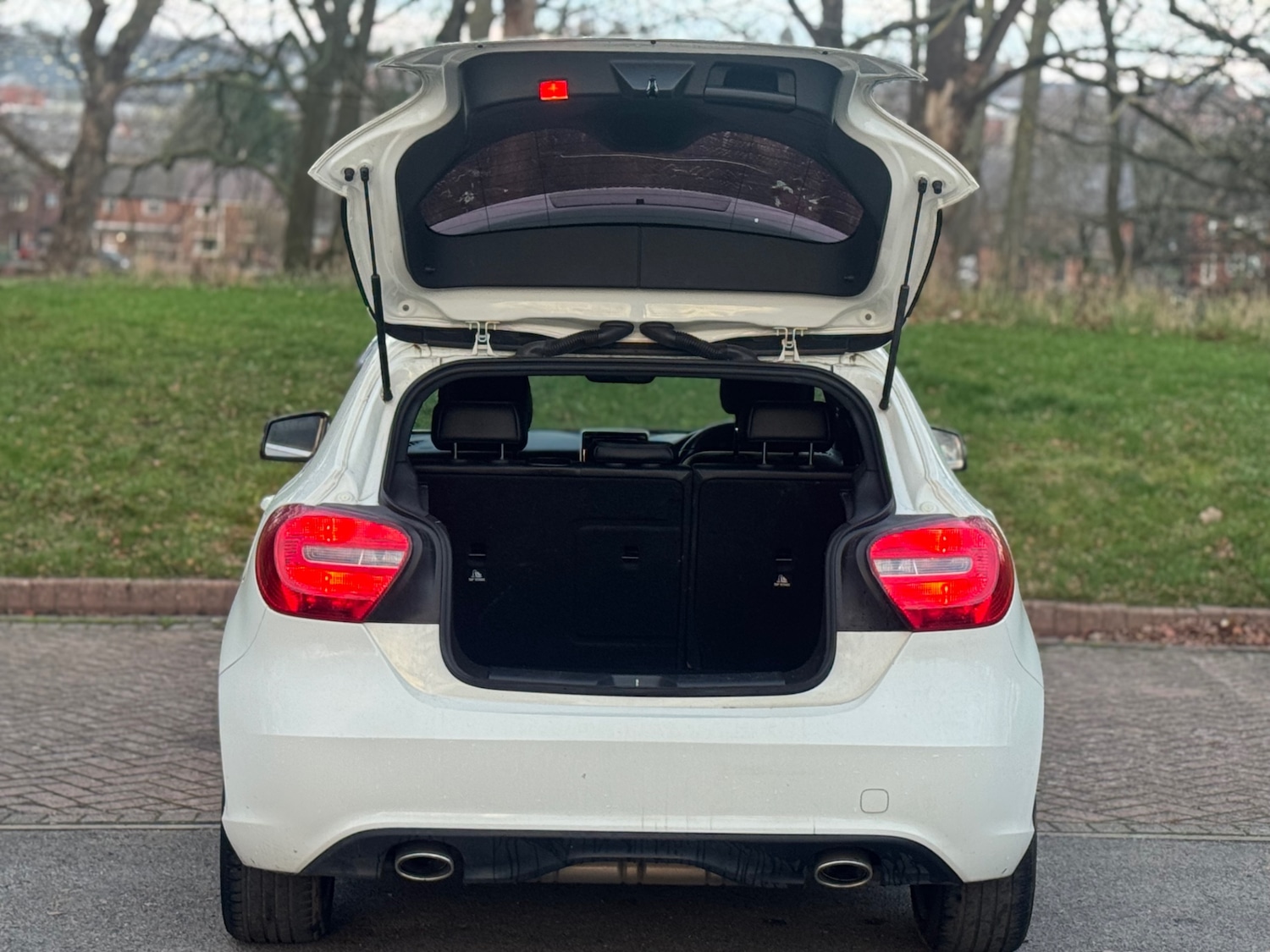 Used Mercedes-Benz A-Class 2015 for sale - 77080916: Photo 9