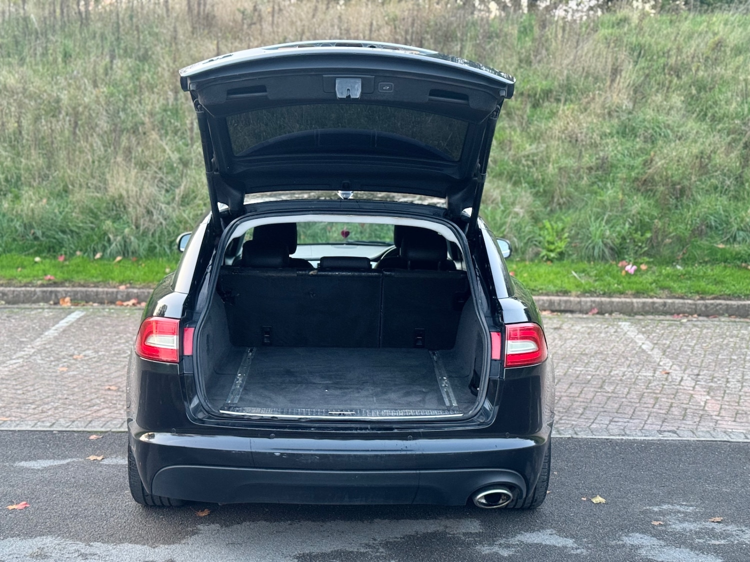 Used Jaguar XF 2013 for sale - 76345109: Photo 9