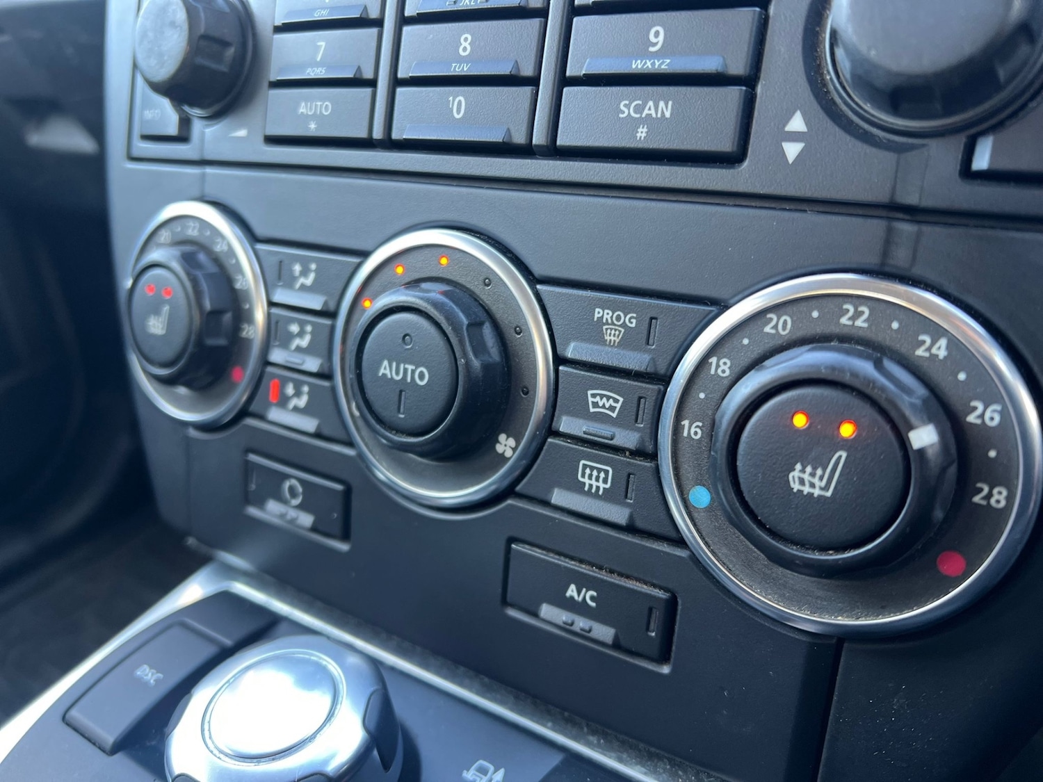 Used Land Rover Freelander 2010 for sale - 77240772: Photo 10