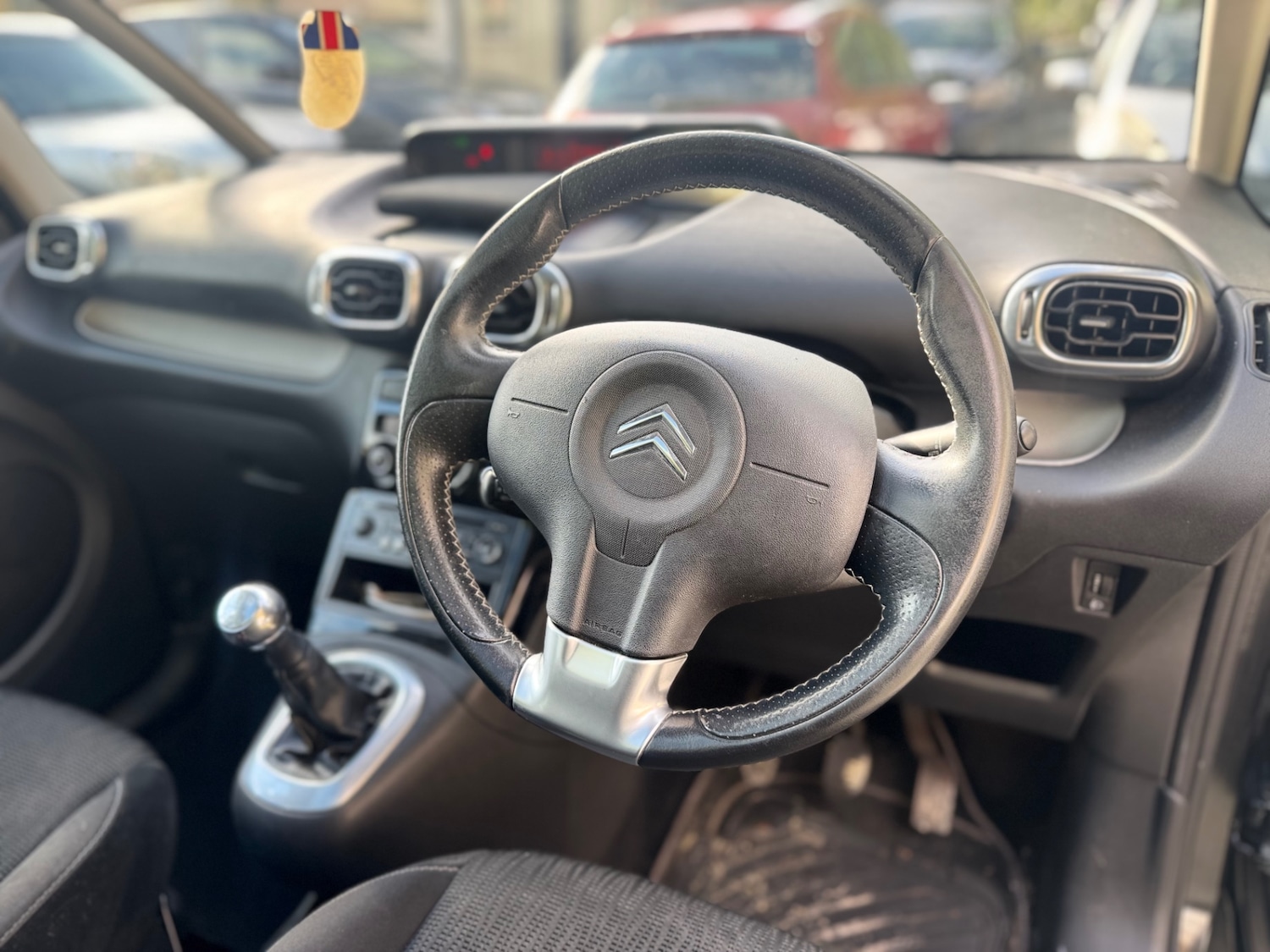 Used Citroen C3 Picasso 2010 for sale - 76369533: Photo 10