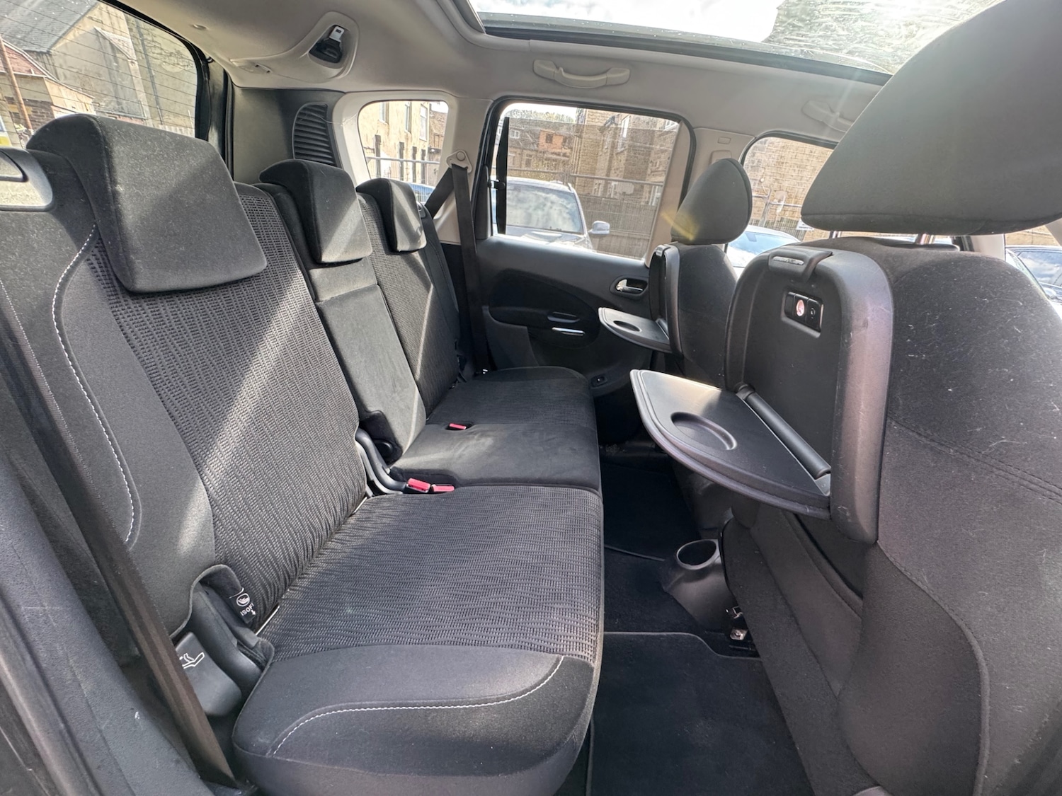 Used Citroen C3 Picasso 2010 for sale - 76369533: Photo 15