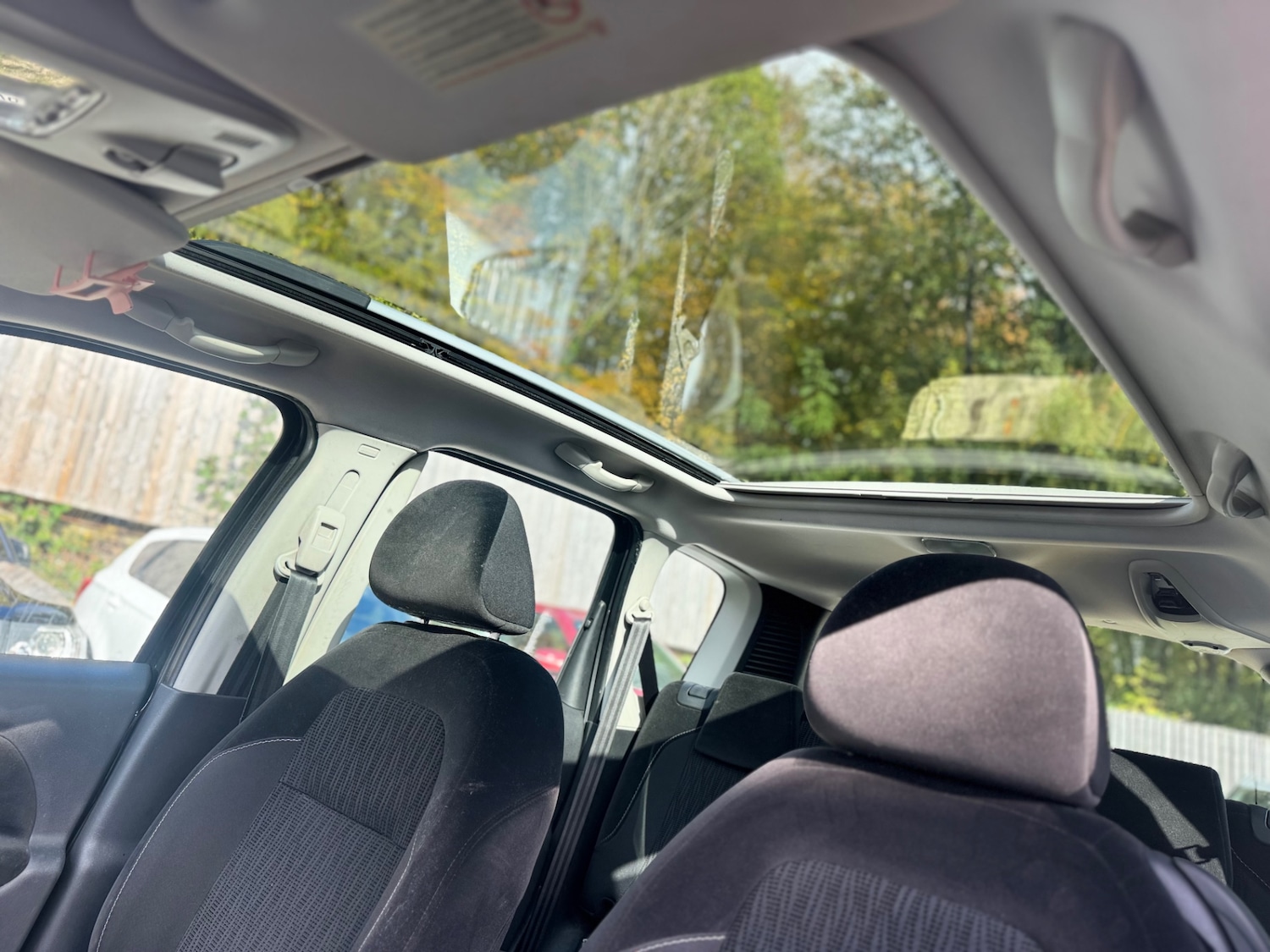 Used Citroen C3 Picasso 2010 for sale - 76369533: Photo 19