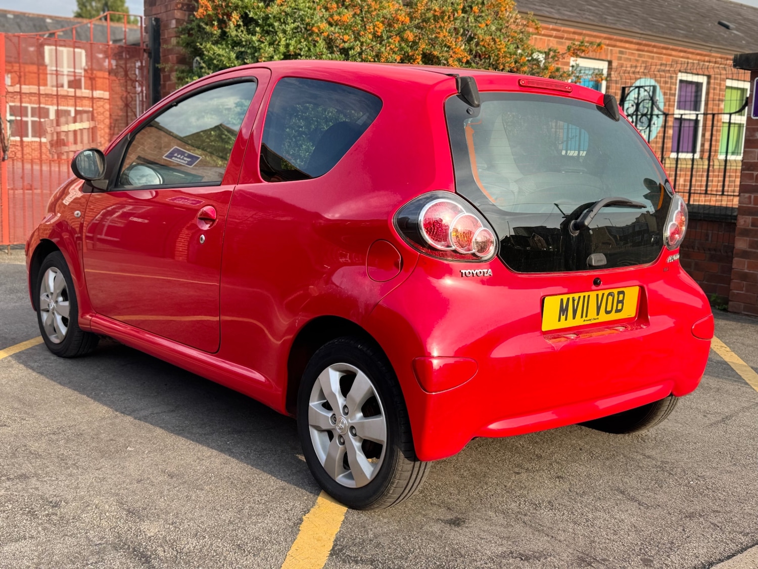 Toyota AYGO 2011 (11) - 1.0 VVT-i Go 3dr - Image 8