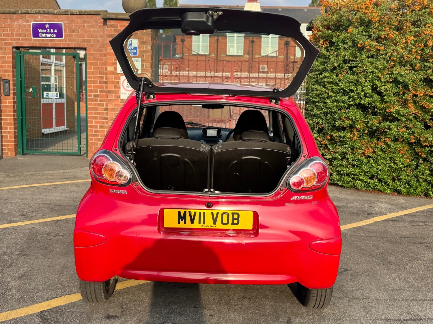 Toyota AYGO 2011 (11) - 1.0 VVT-i Go 3dr - Image 9