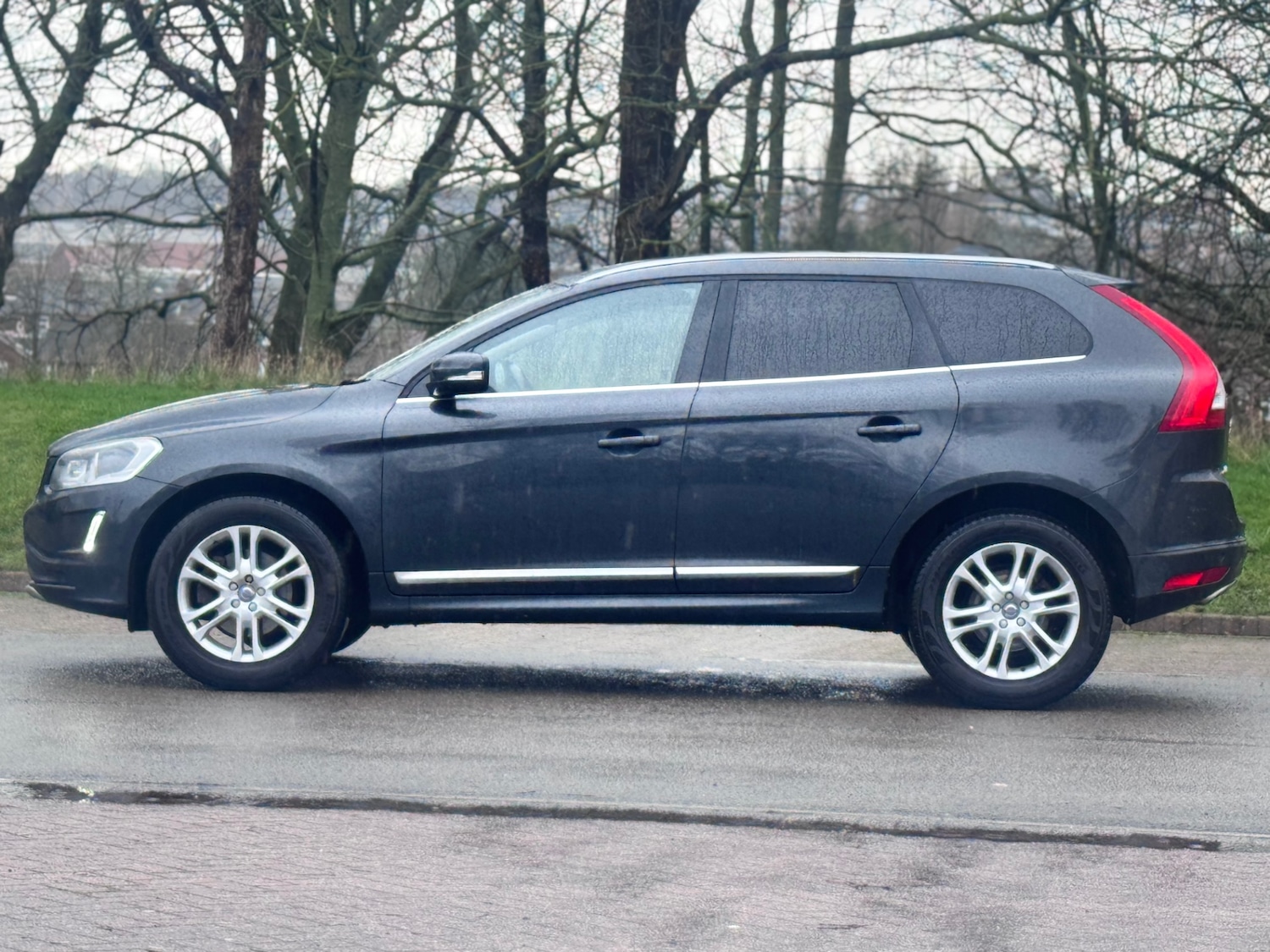 Used Volvo XC60 2016 for sale - 77548390: Photo 4