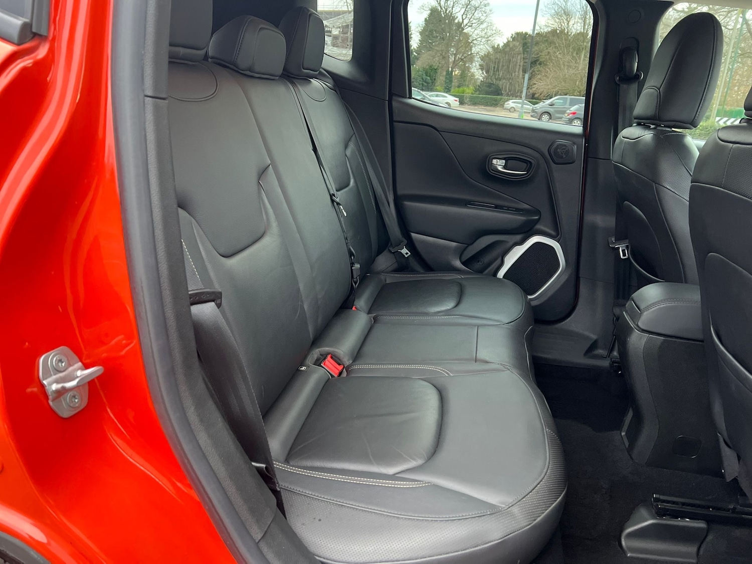 Used Jeep Renegade 2016 for sale - 77049392: Photo 18