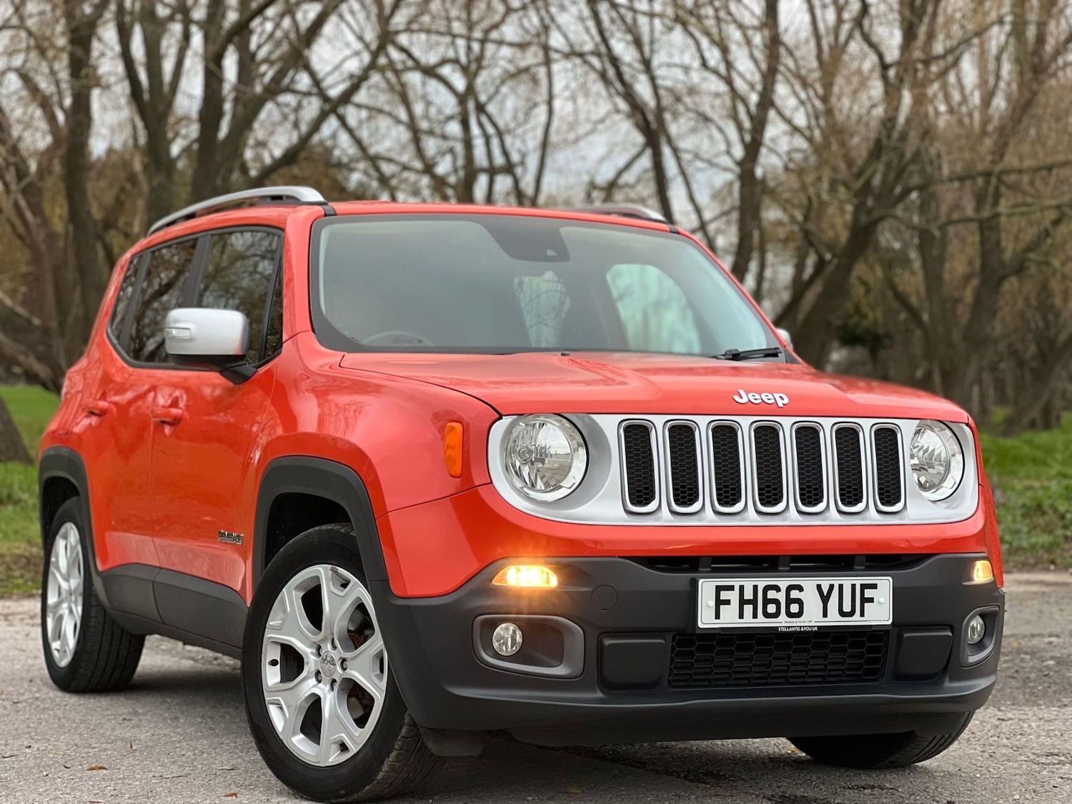 Used Jeep Renegade 2016 for sale - 77049392: Photo 3