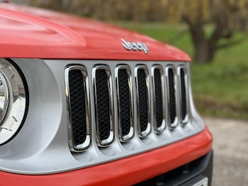 Used Jeep Renegade 2016 for sale - 77049392: Photo