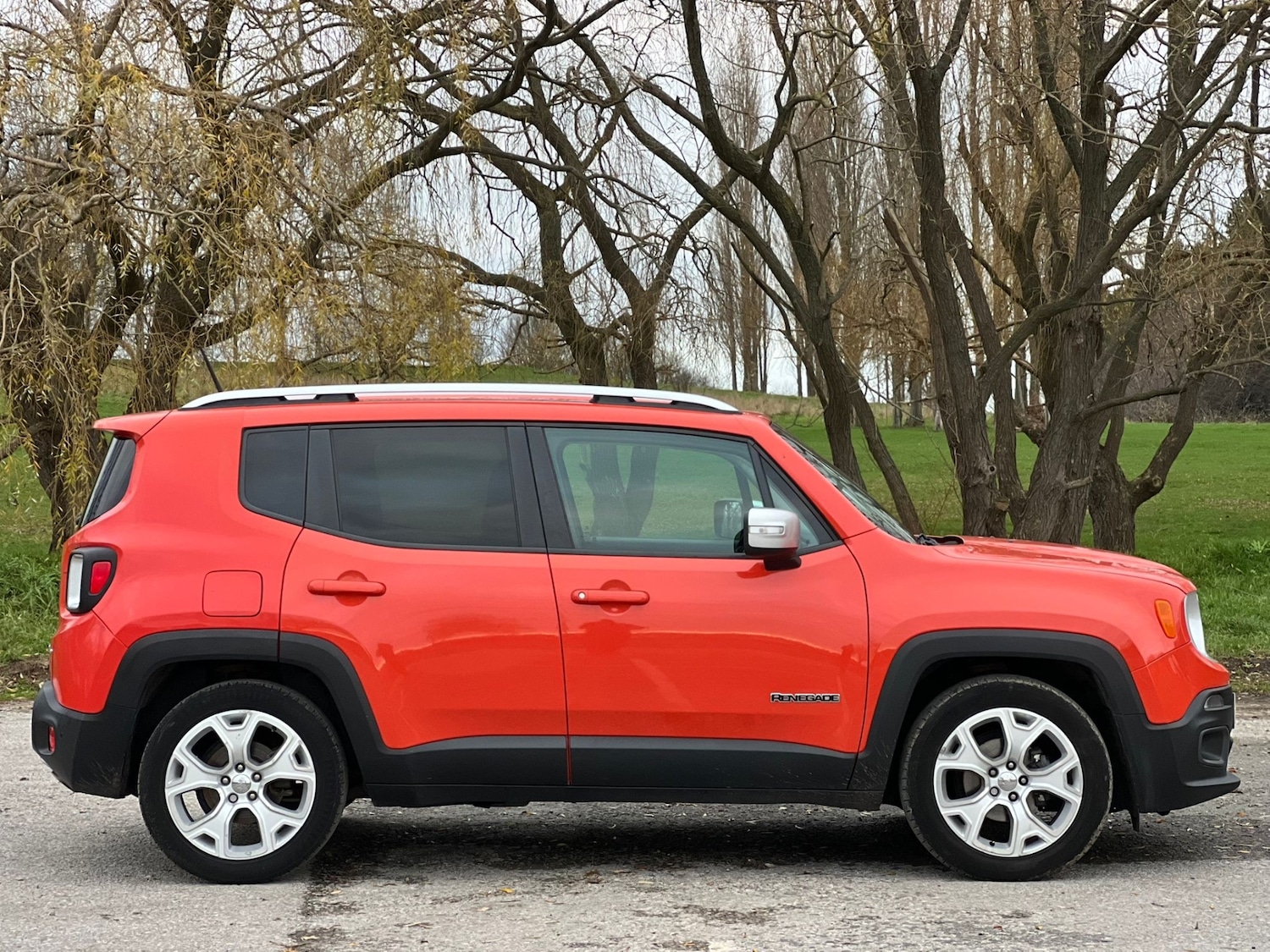 Used Jeep Renegade 2016 for sale - 77049392: Photo 5