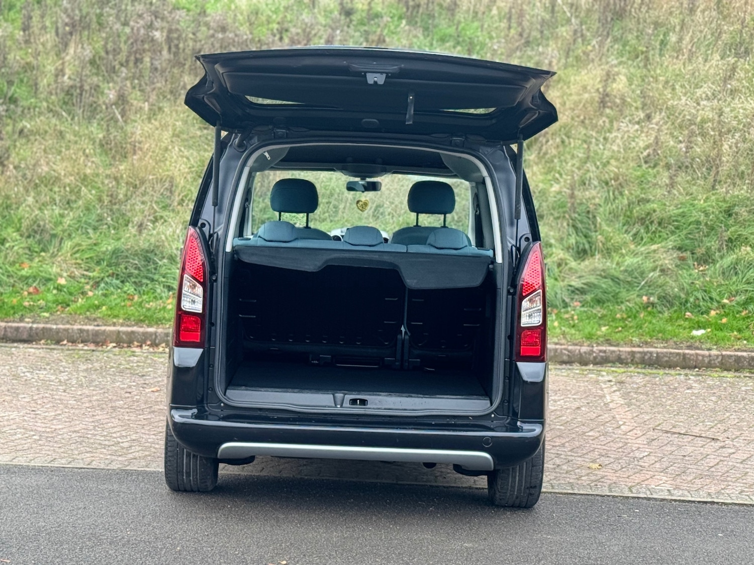 Used Citroen Berlingo Multispace 2014 for sale - 76488732: Photo 12