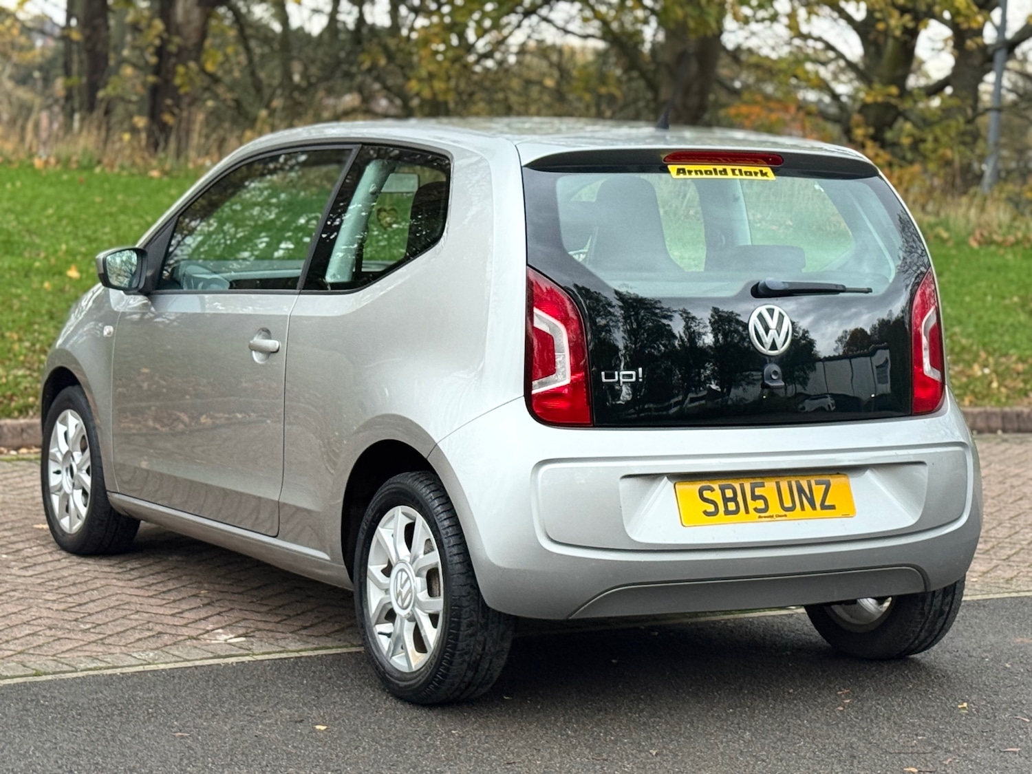 Used Volkswagen up! 2015 for sale - 76527456: Photo 10