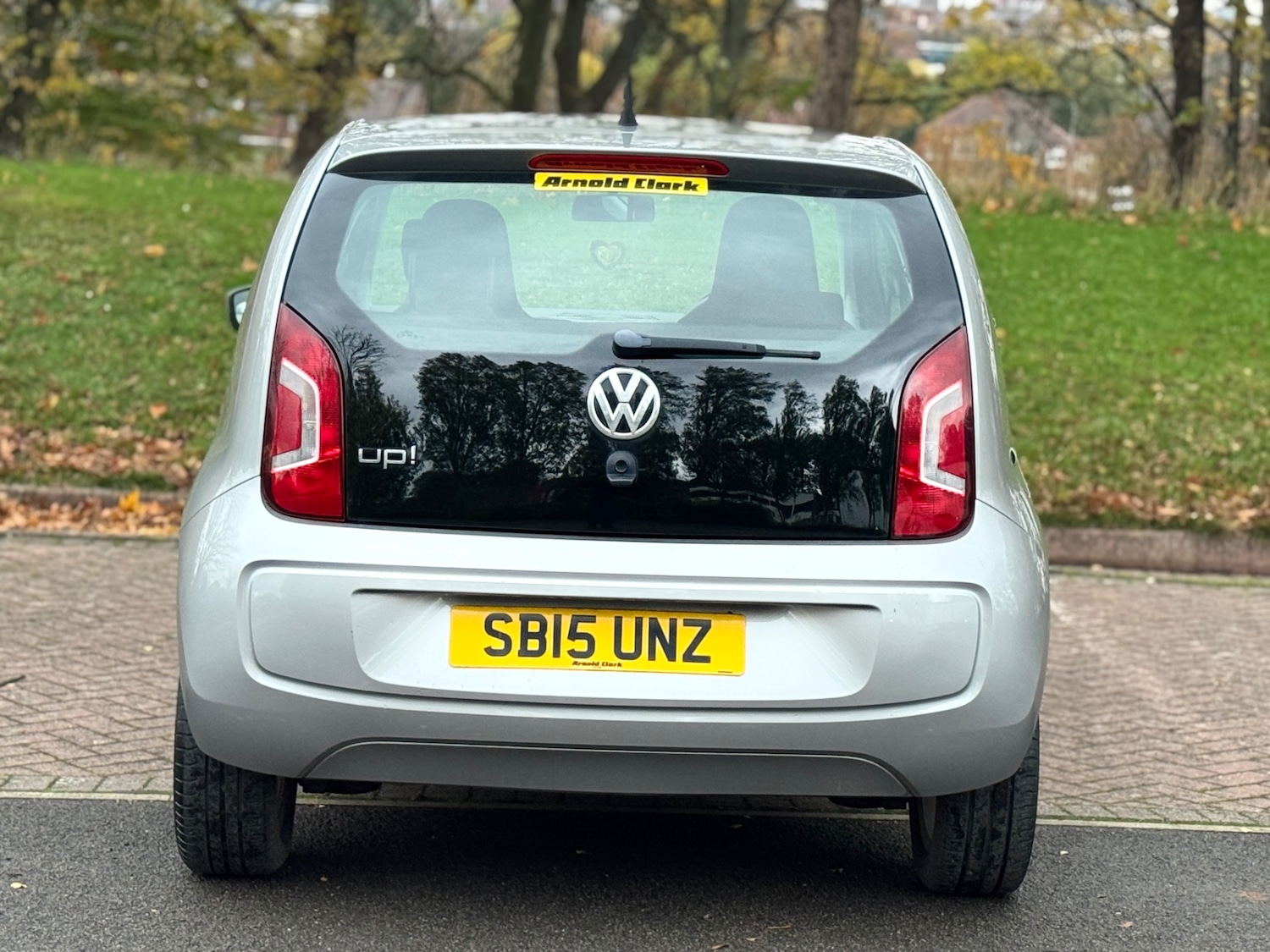 Used Volkswagen up! 2015 for sale - 76527456: Photo 9