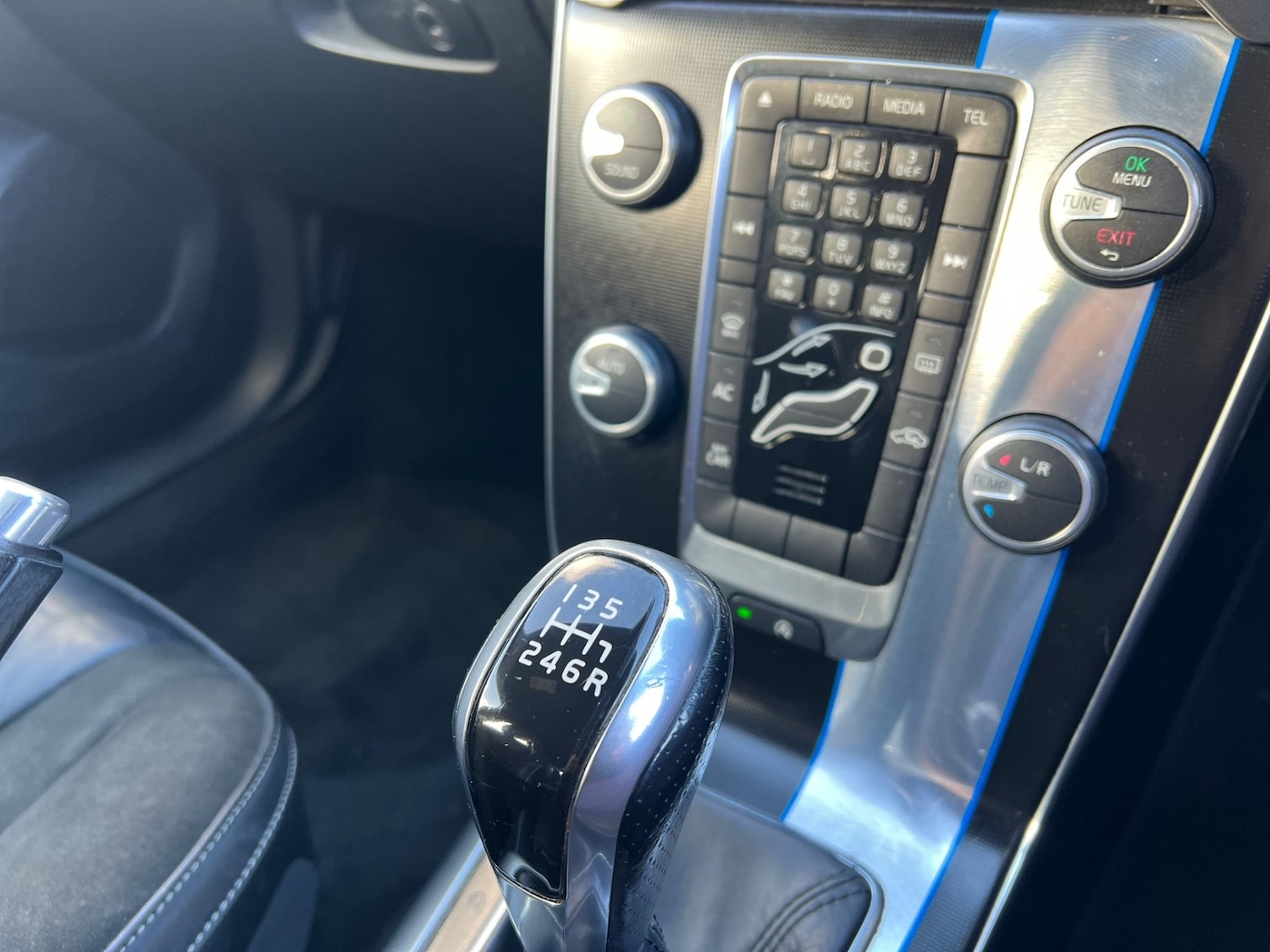 Used Volvo V40 2016 for sale - 77391767: Photo 14