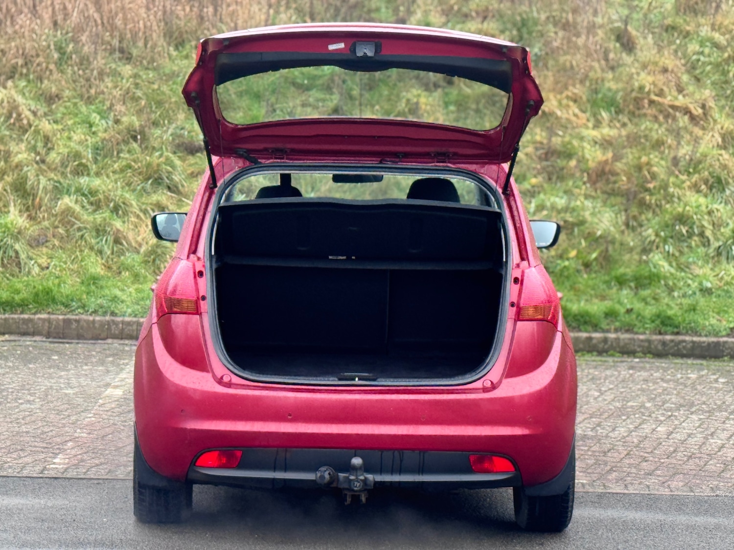 Used Kia Venga 2013 for sale - 77329584: Photo 9