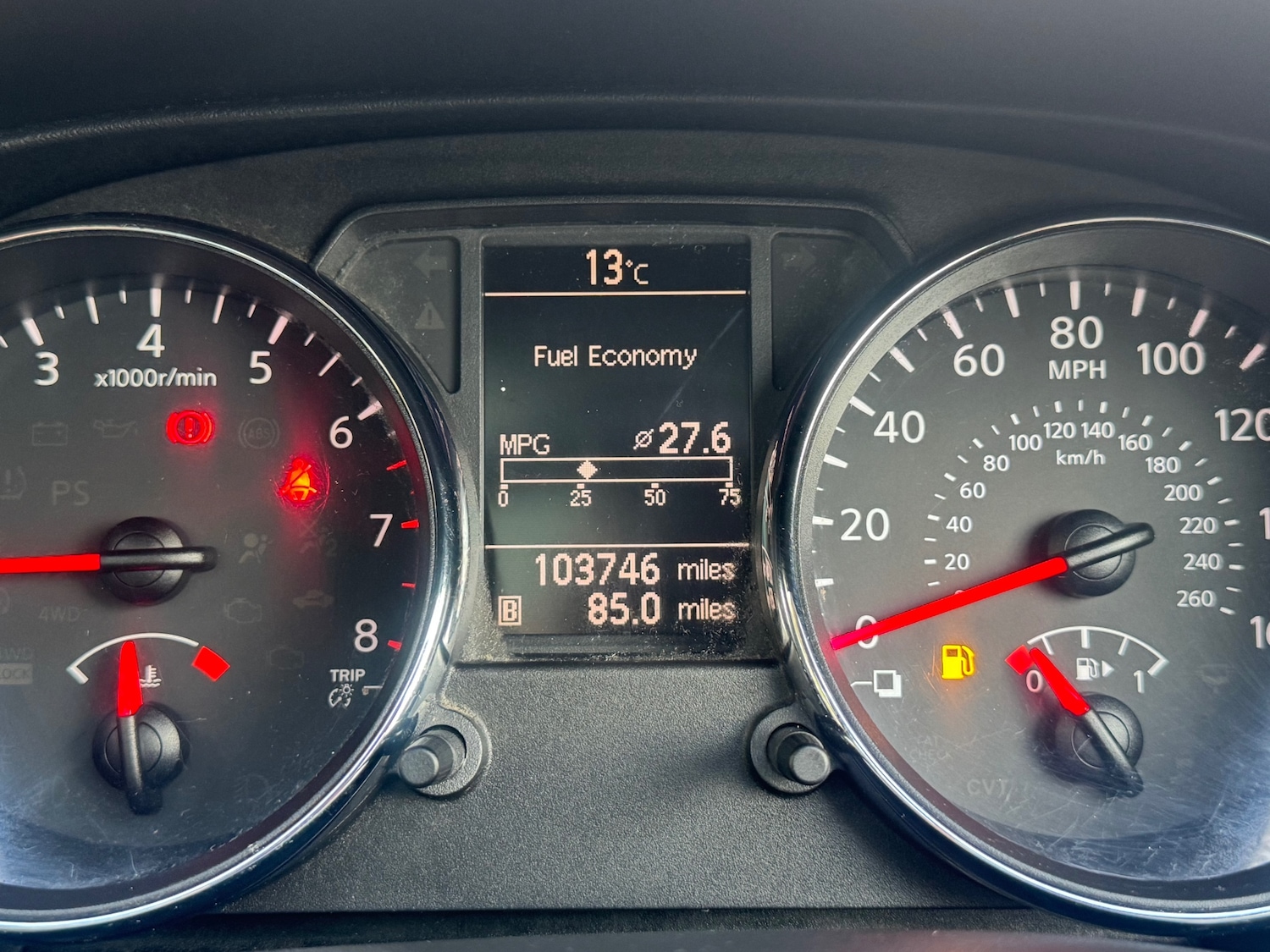 Used Nissan Qashqai 2010 for sale - 76382864: Photo 11