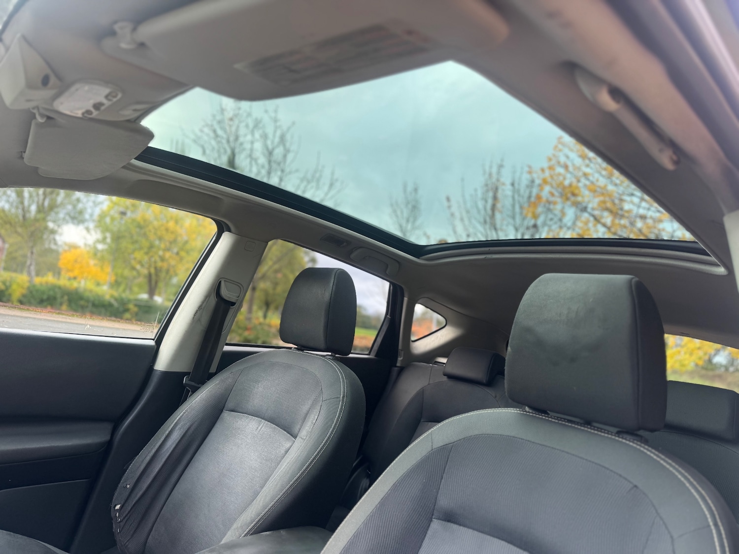 Used Nissan Qashqai 2010 for sale - 76382864: Photo 22