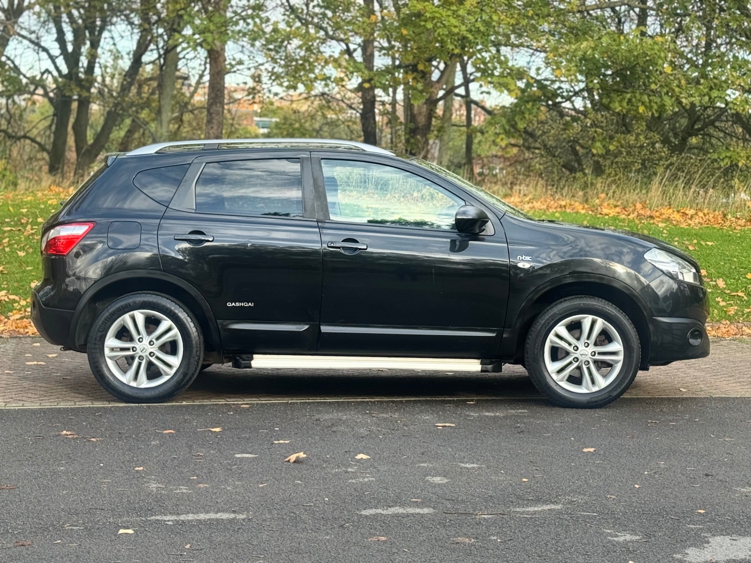 Used Nissan Qashqai 2010 for sale - 76382864: Photo 5