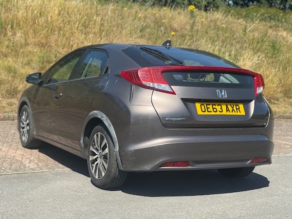 Used Honda Civic 2013 for sale - 75567375: Photo 8