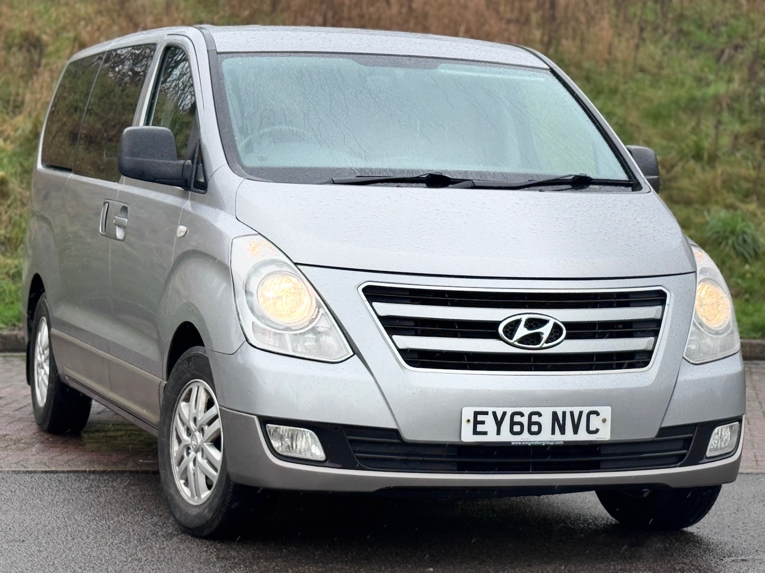 Used Hyundai i800 2016 for sale - 77548392: Photo 3