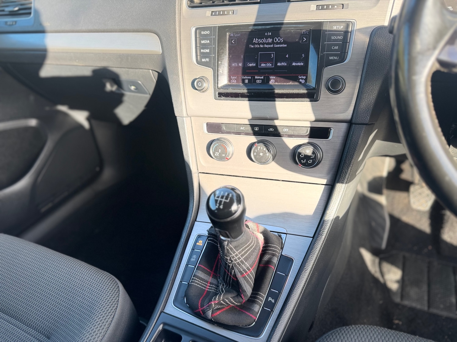 Used Volkswagen Golf 2015 for sale - 77636205: Photo 18