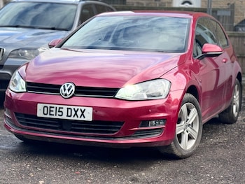 Used Volkswagen Golf 2015 for sale - 77636205: Photo