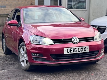 Used Volkswagen Golf 2015 for sale - 77636205: Photo