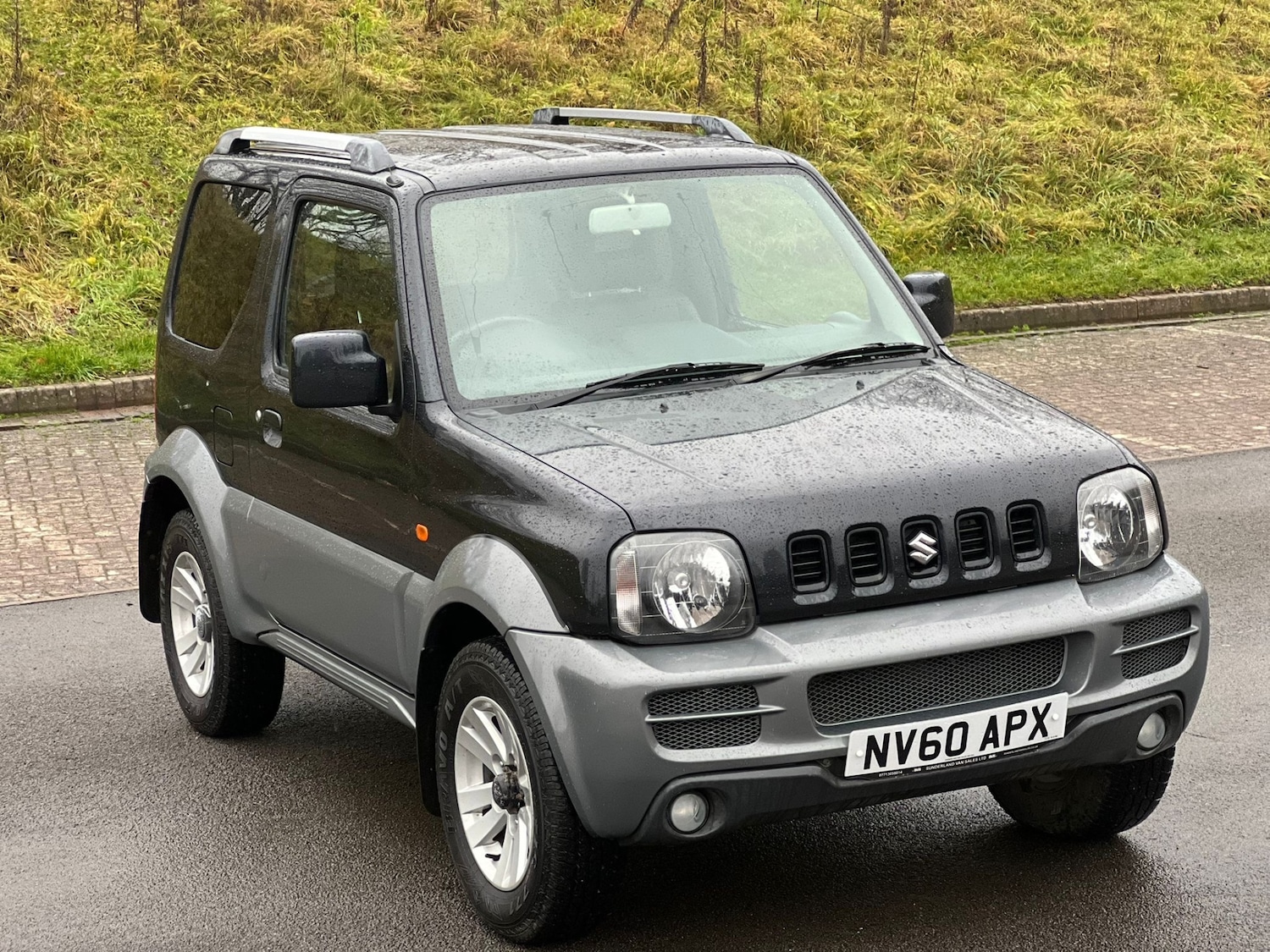 Used Suzuki Jimny 2010 for sale - 77284082: Photo 23