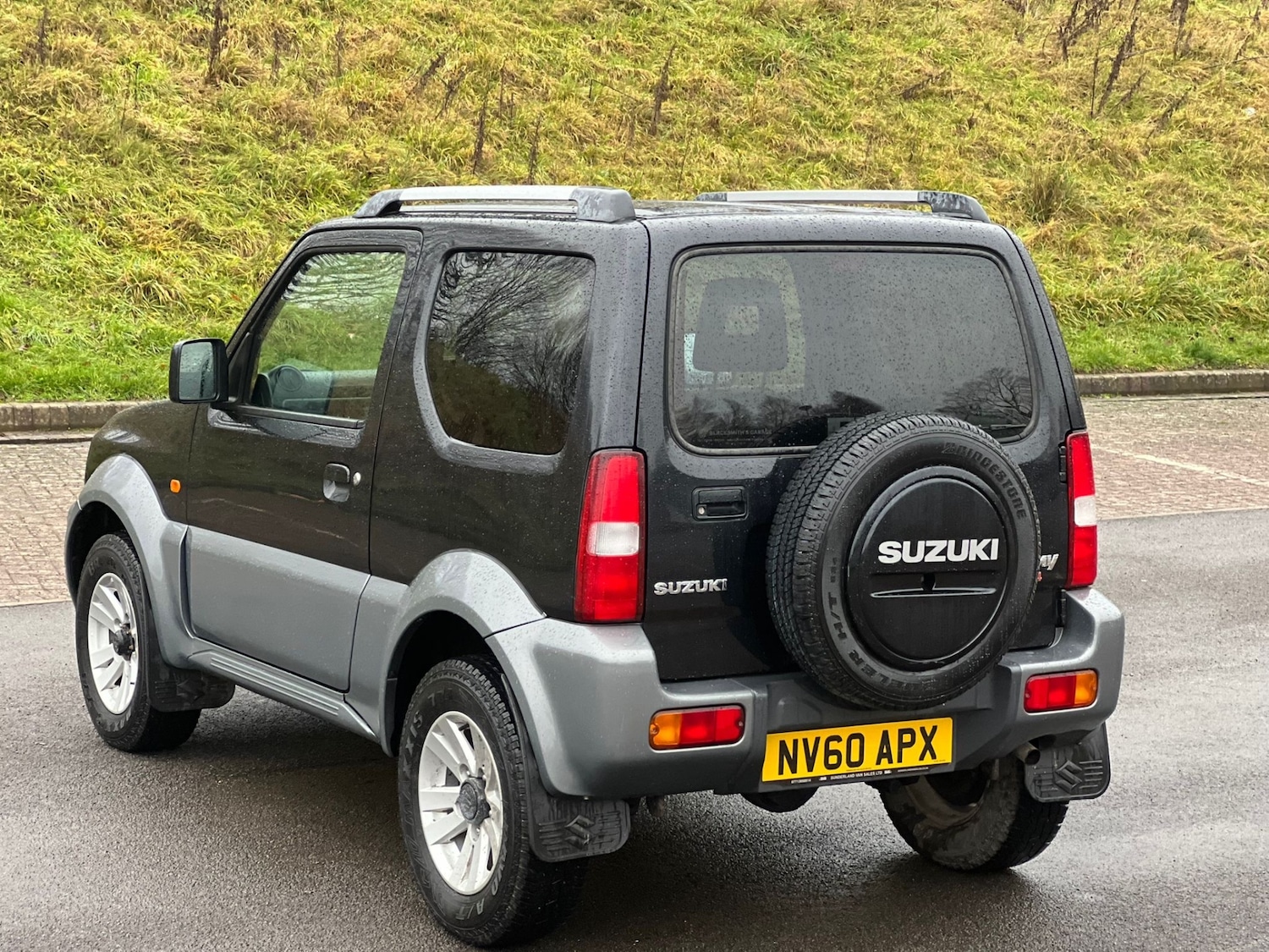 Used Suzuki Jimny 2010 for sale - 77284082: Photo 24