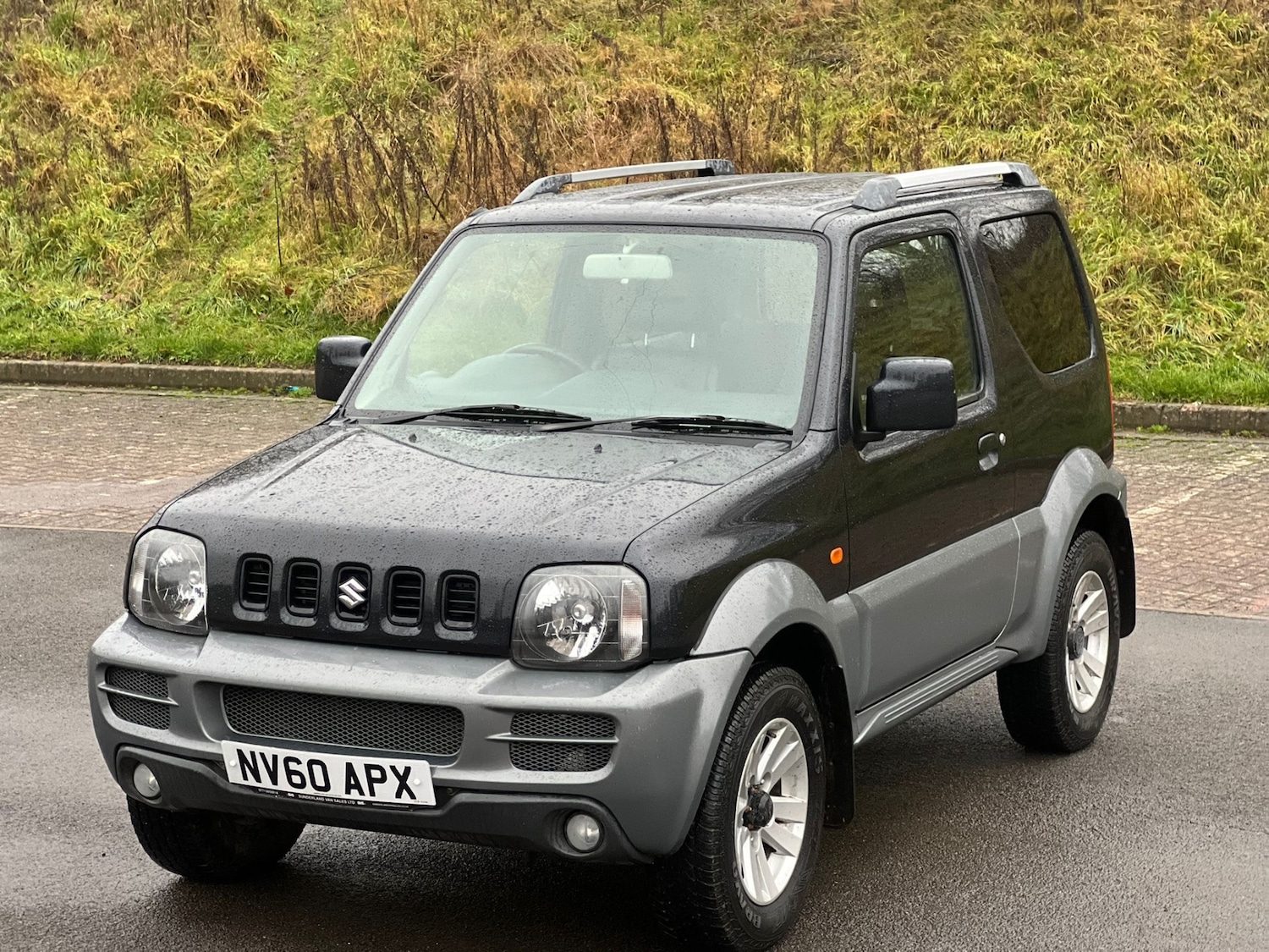 Used Suzuki Jimny 2010 for sale - 77284082: Photo 26