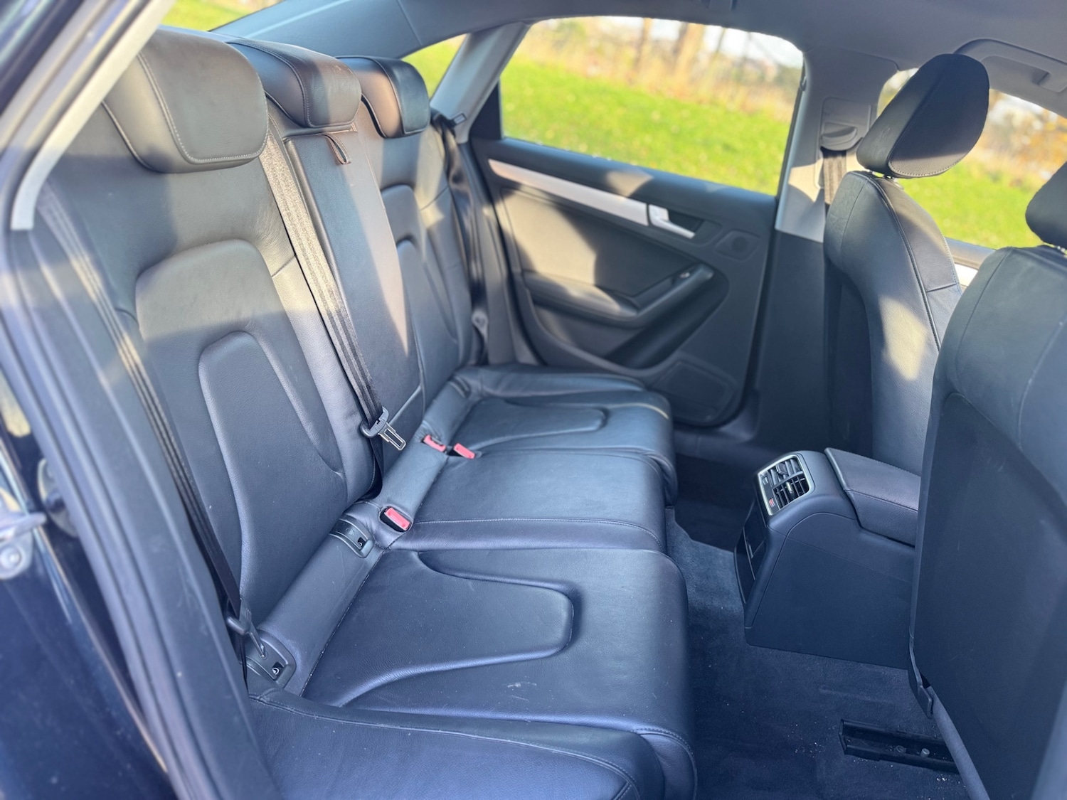 Used Audi A4 2014 for sale - 76942301: Photo 18