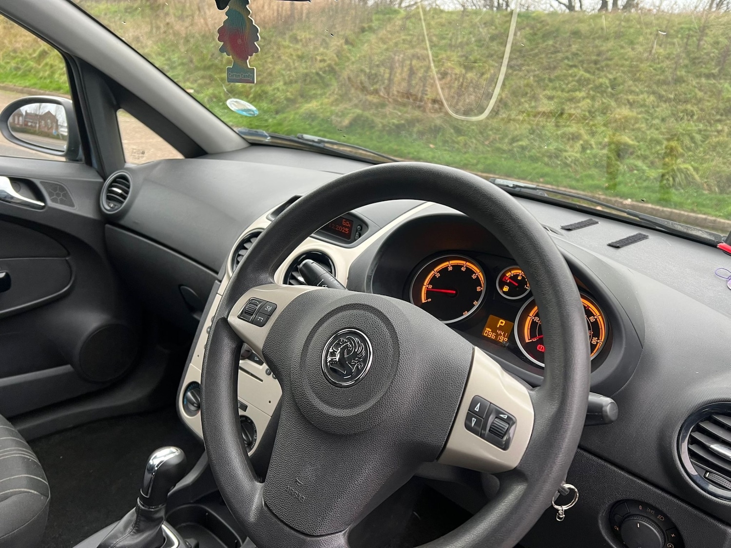 Used Vauxhall Corsa 2008 for sale - 76980070: Photo 10