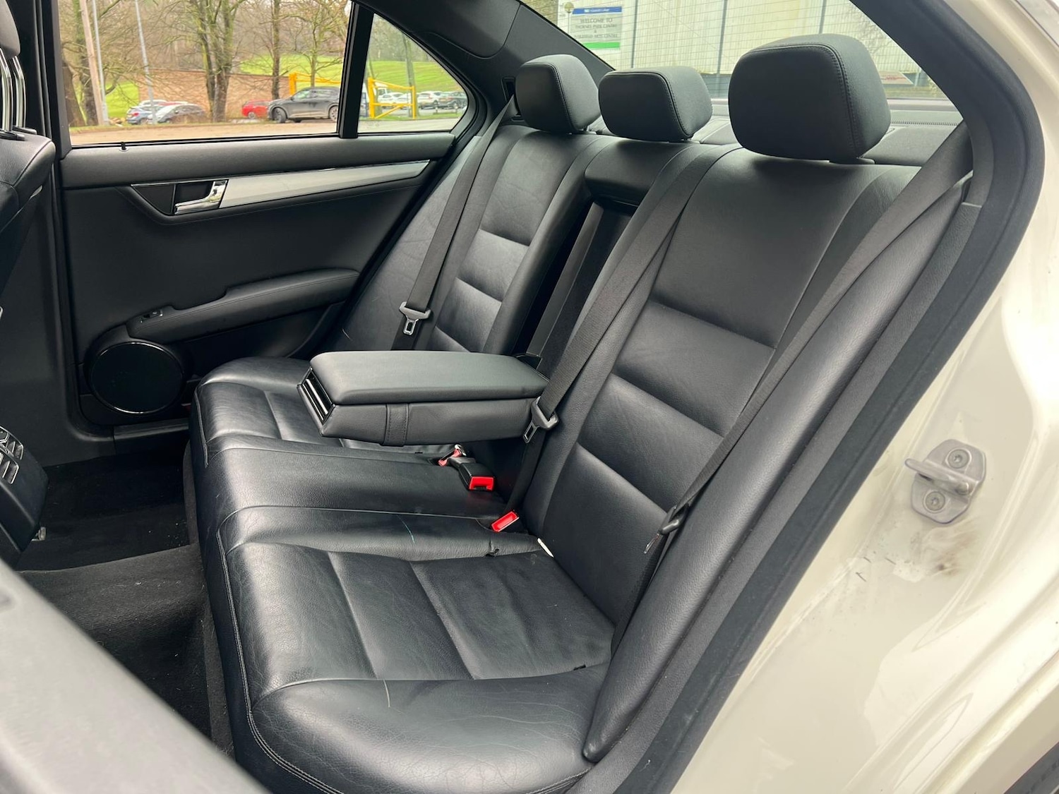 Used Mercedes-Benz C Class 2010 for sale - 77548407: Photo 15