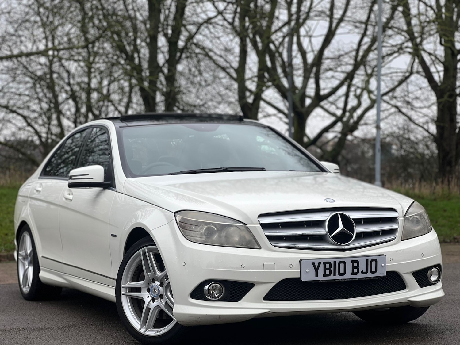 Used Mercedes-Benz C Class 2010 for sale - 77548407: Photo 3