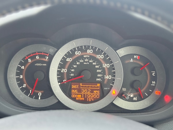 Used Toyota RAV4 2010 for sale - 74859336: Photo 10