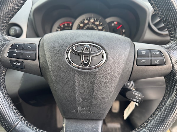 Used Toyota RAV4 2010 for sale - 74859336: Photo 12