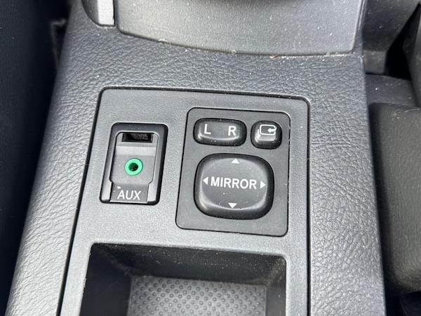 Used Toyota RAV4 2010 for sale - 74859336: Photo 17