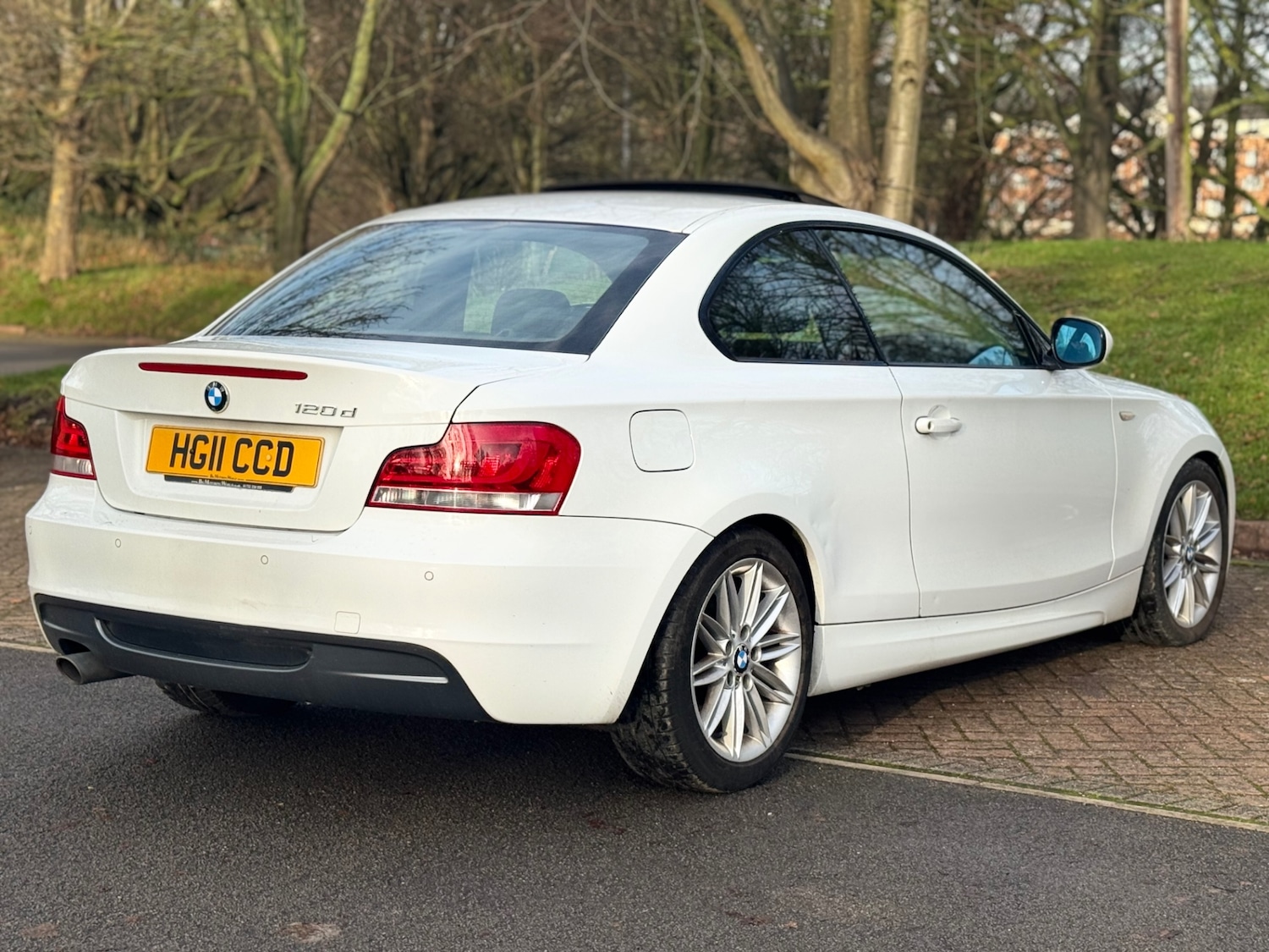 Used BMW 1 Series 2011 for sale - 77204003: Photo 10