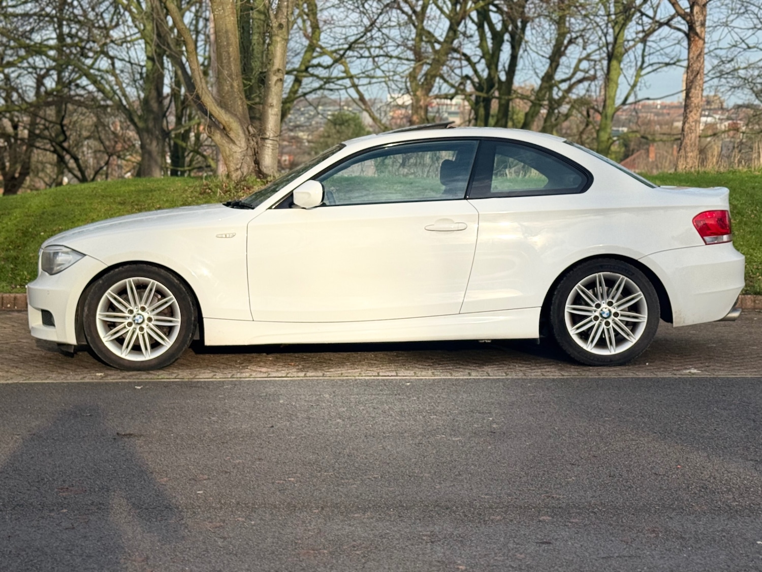 Used BMW 1 Series 2011 for sale - 77204003: Photo 6