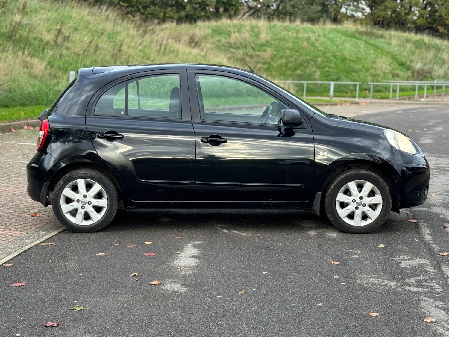 Used Nissan Micra 2011 for sale - 76344724: Photo 9