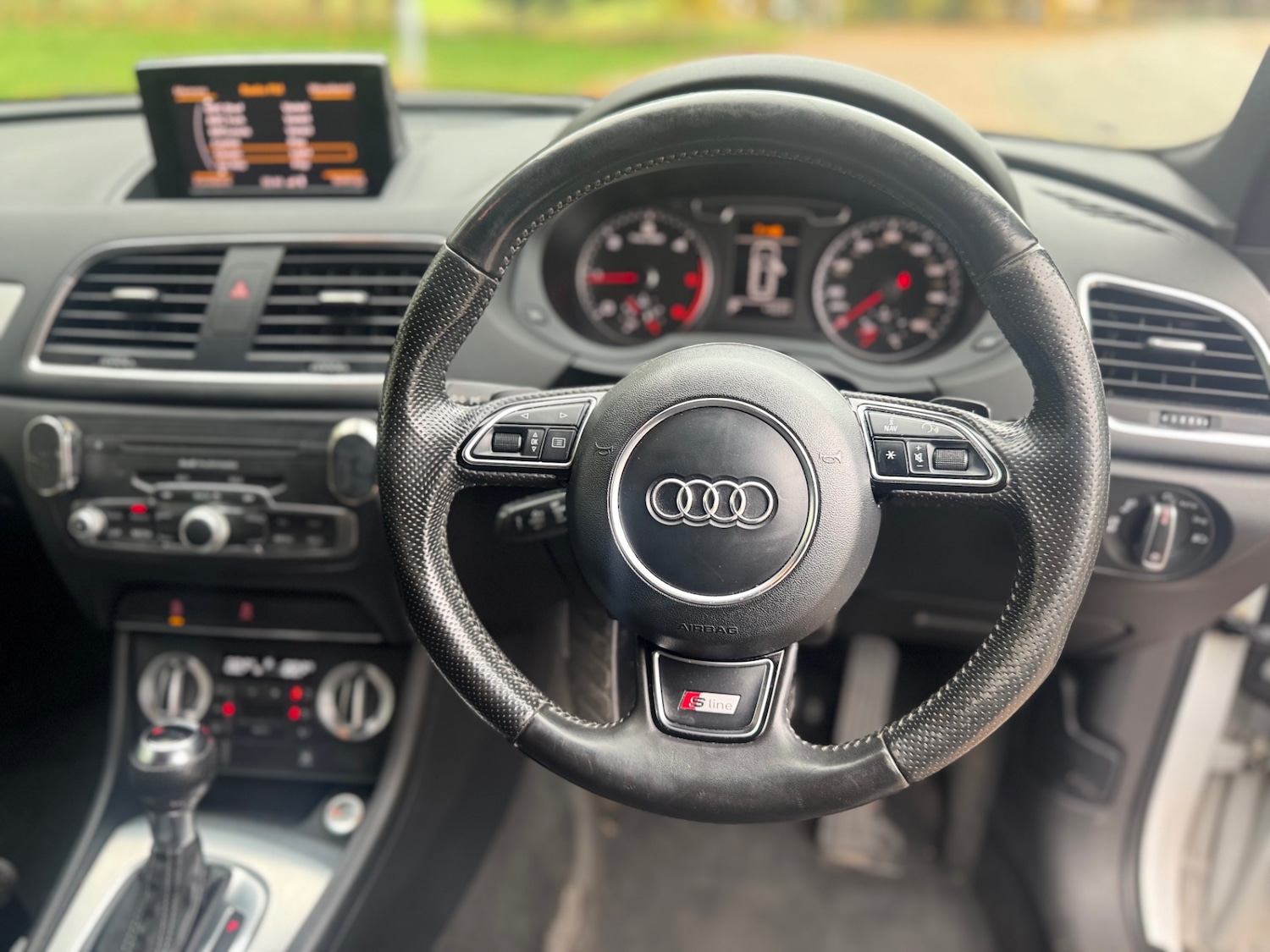 Used Audi Q3 2013 for sale - 76316986: Photo 13