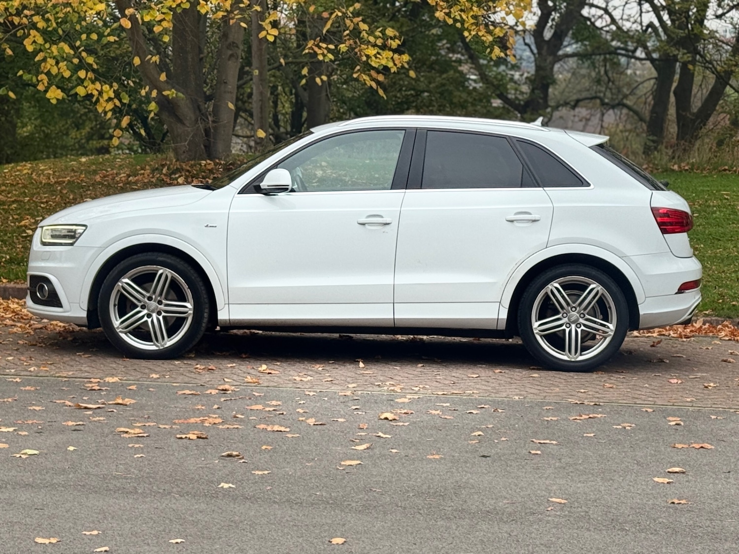 Used Audi Q3 2013 for sale - 76316986: Photo 4