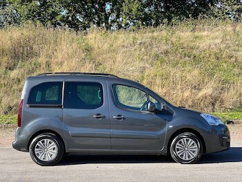 Used Peugeot Partner Tepee 2018 for sale - 76059186: Photo