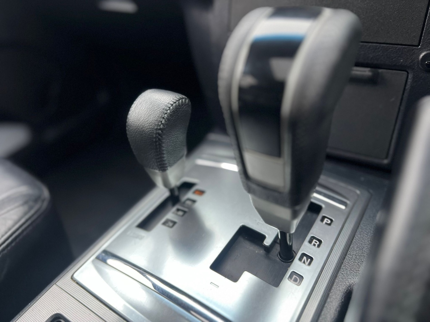 Used Mitsubishi Shogun 2010 for sale - 77548411: Photo 18