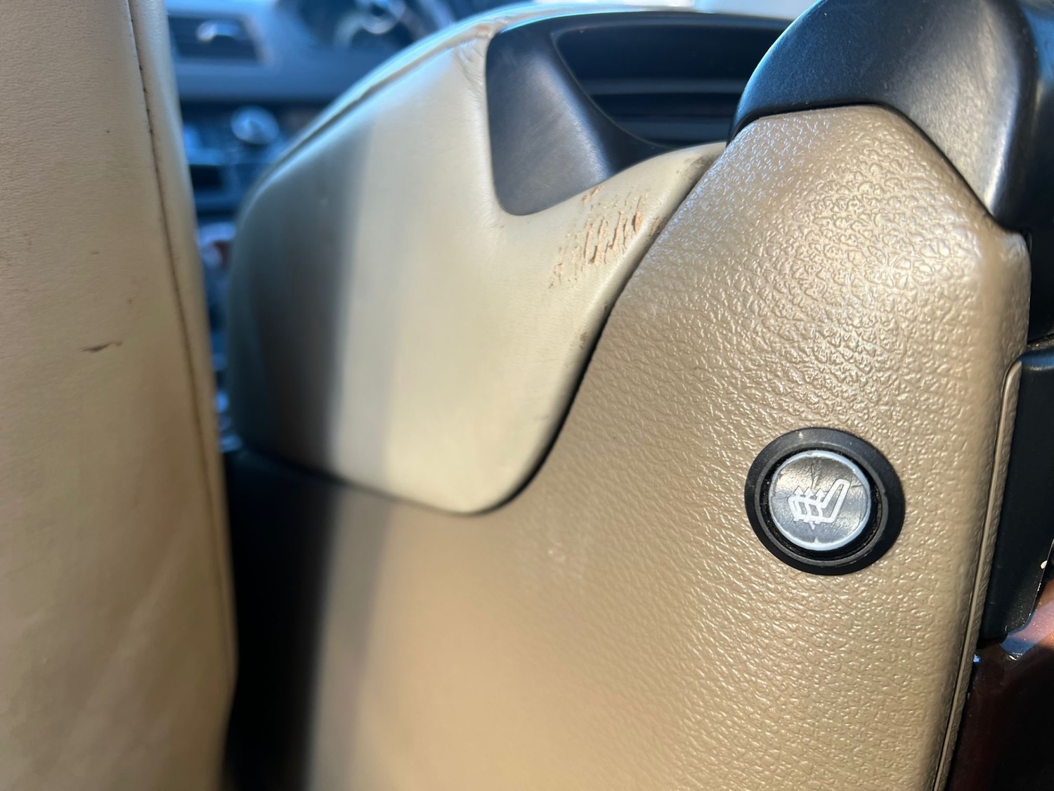 Used Volvo XC90 2012 for sale - 77094499: Photo 15