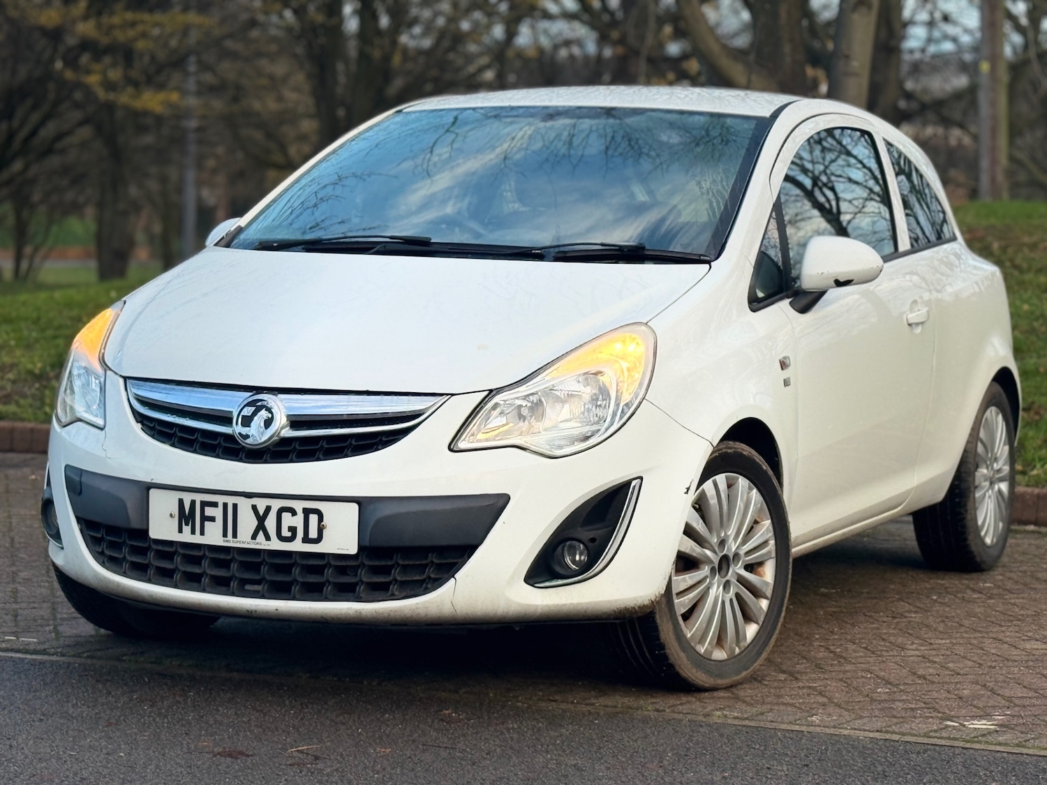 Used Vauxhall Corsa 2011 for sale - 76858632: Photo 1