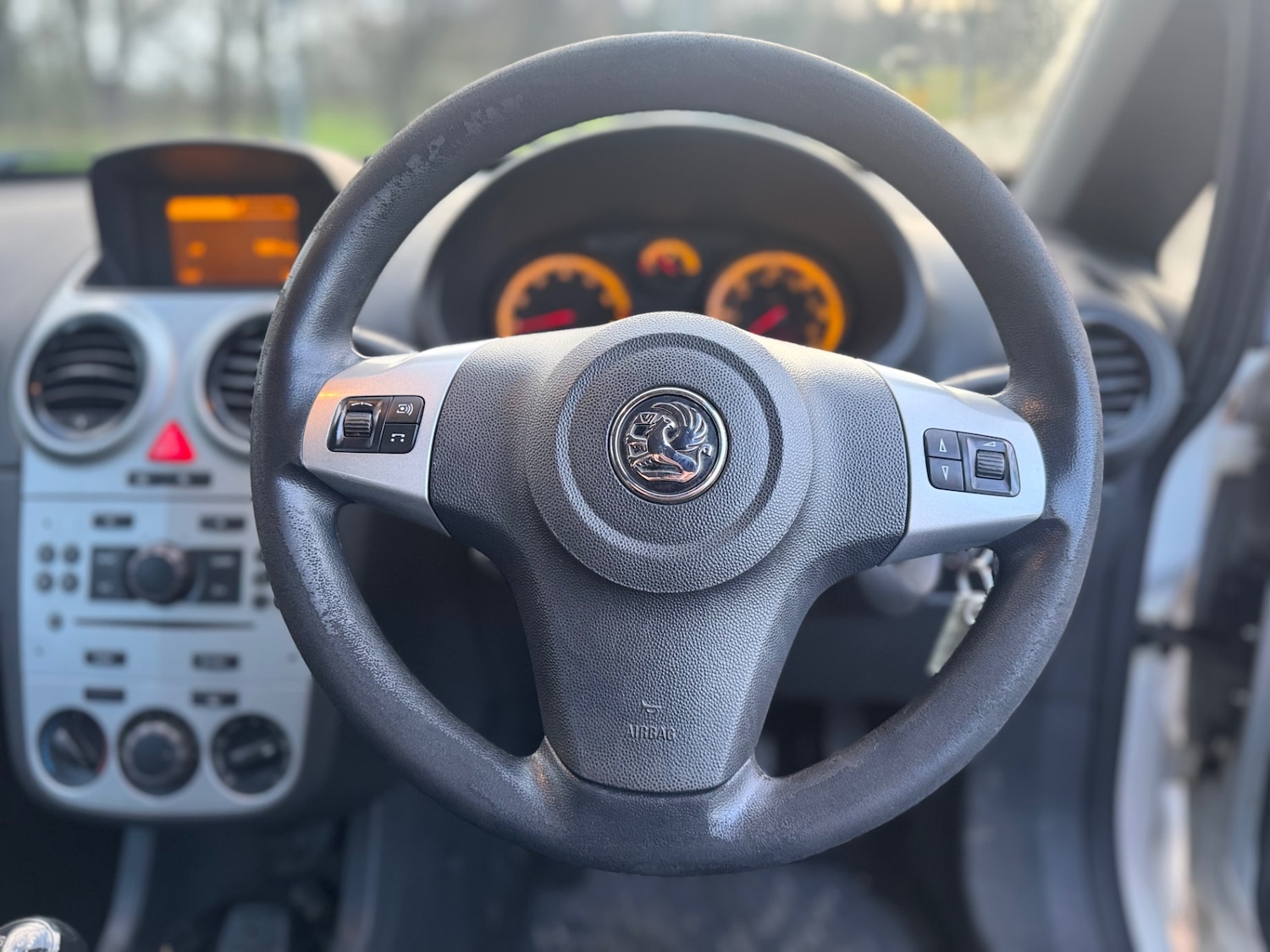 Used Vauxhall Corsa 2011 for sale - 76858632: Photo 11