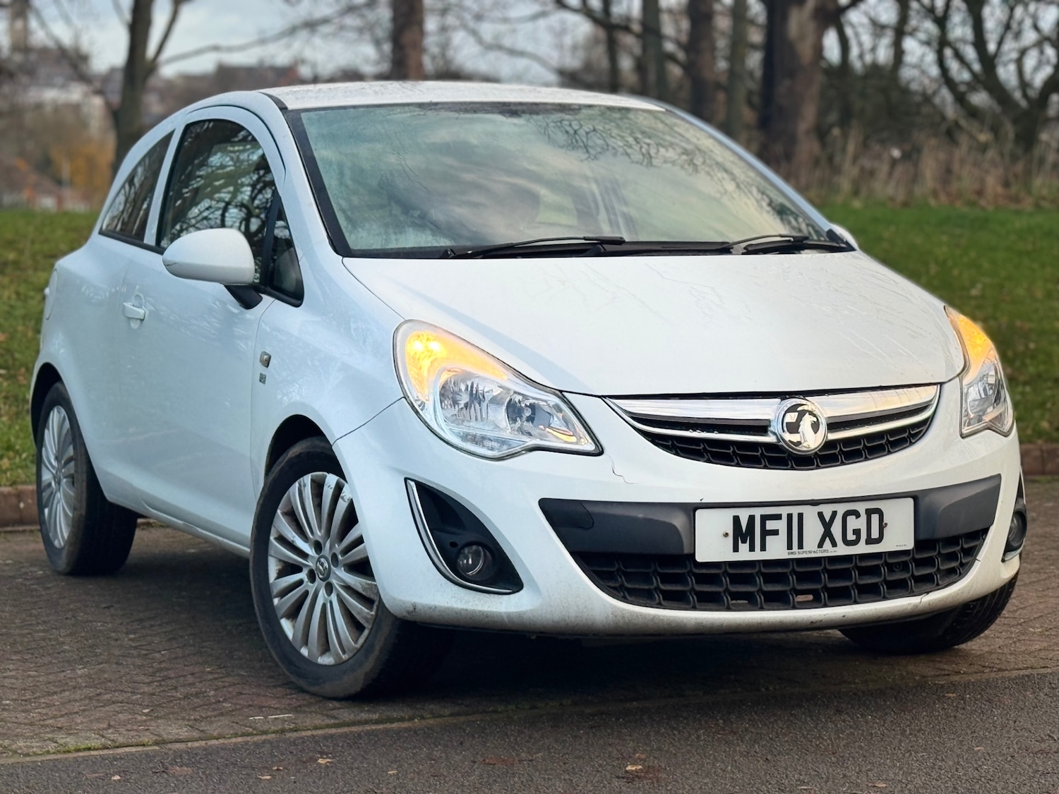 Used Vauxhall Corsa 2011 for sale - 76858632: Photo 3